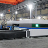 FL-L2060FEHR-12000-D220-IPG Лазерный станок для резки листового металла и труб со сменным столом и кабинетной защитой
