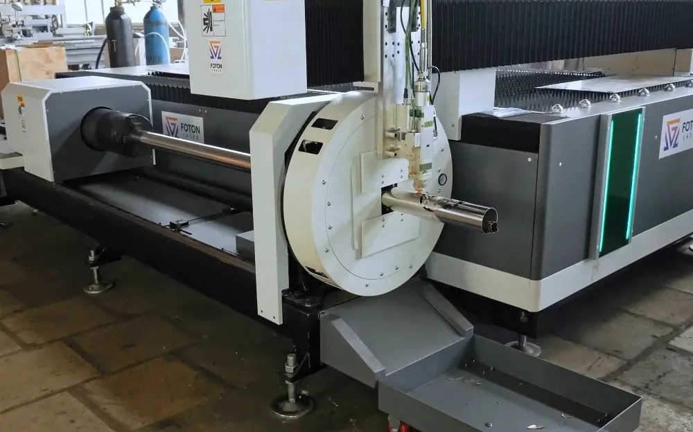 FL-L1560FR-10000-D350-IPG Лазерный станок для резки листового металла и труб